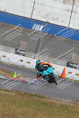 media/Nov-26-2022-Fastrack Riders (Sat) [[b001e85eef]]/Level 3/Session 3 Outside Turn 9/